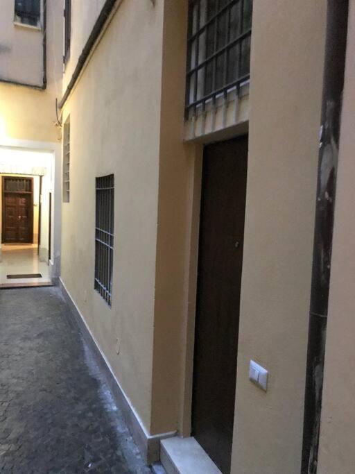 Beautifully Renovated Loft In Trastevere Appartamento